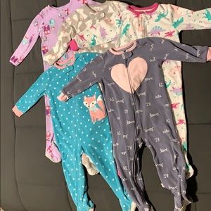 Set of FIVE toddler pajamas in great condition!